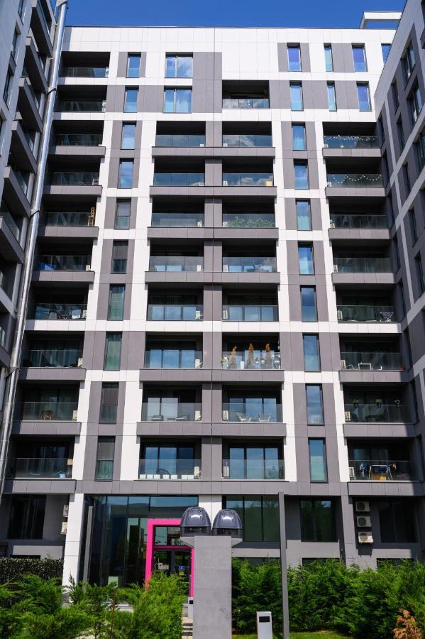 North Twin Apartment Bucharest Exterior photo